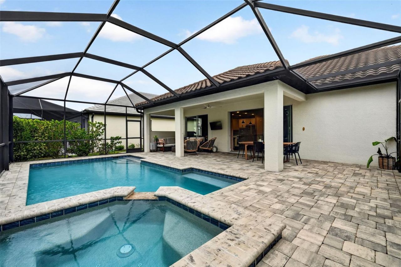 2128 Woodleaf Hammock Court, Bradenton, FL 34211 Photo