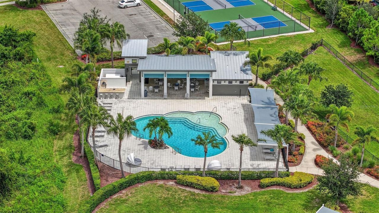 2128 Woodleaf Hammock Court, Bradenton, FL 34211 Photo