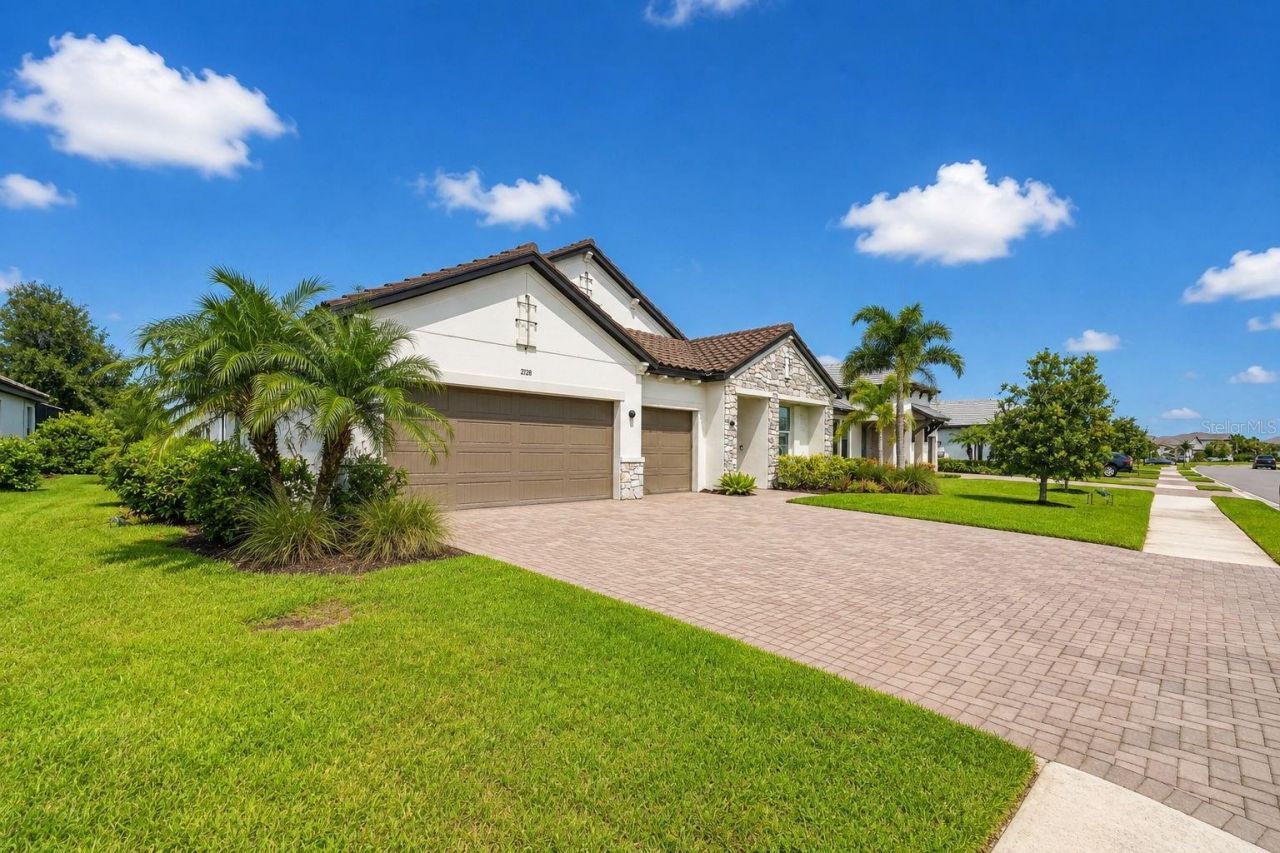 2128 Woodleaf Hammock Court, Bradenton, FL 34211 Photo