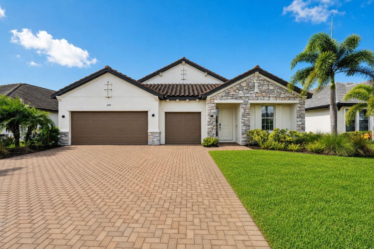 2128 Woodleaf Hammock Court, Bradenton, FL 34211 Photo