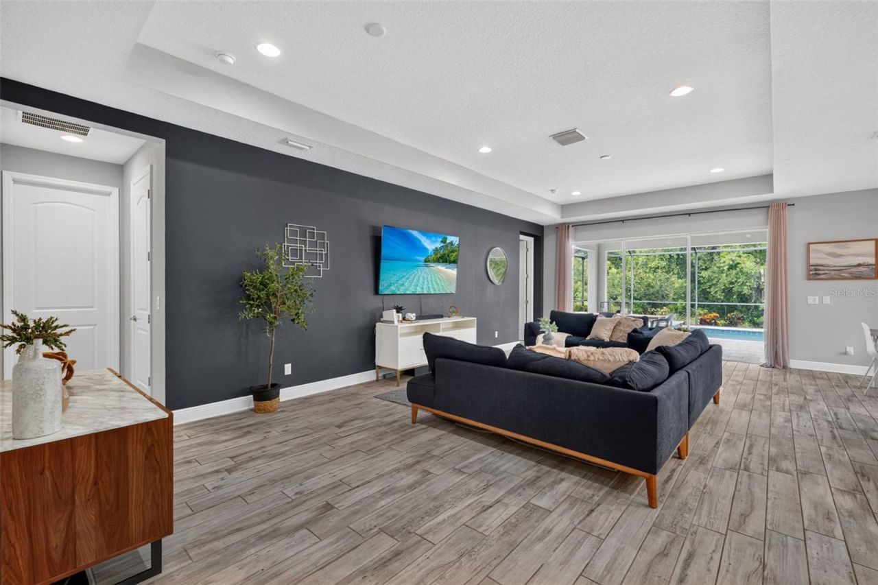 2128 Woodleaf Hammock Court, Bradenton, FL 34211 Photo