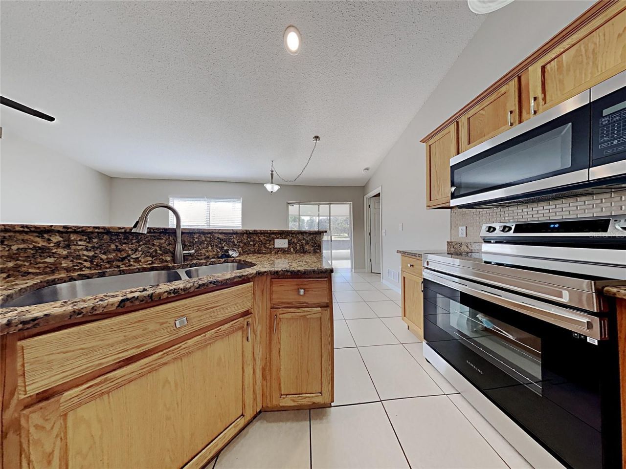 1322 Dragon Head Drive , Valrico, FL 33594 Photo