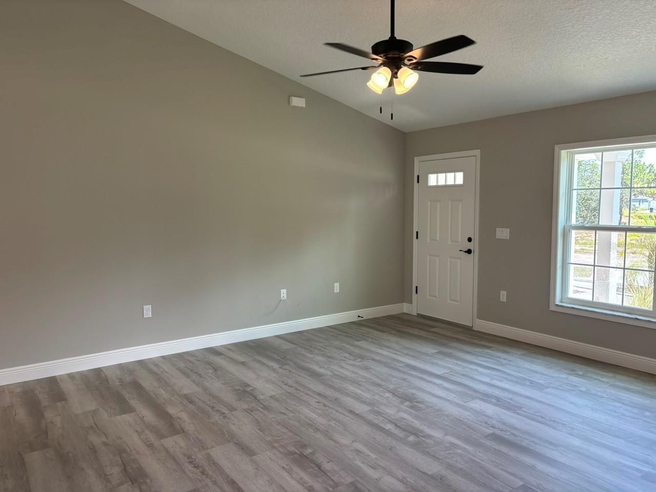 2947 W Striblin Drive , Dunnellon, FL 34433 Photo