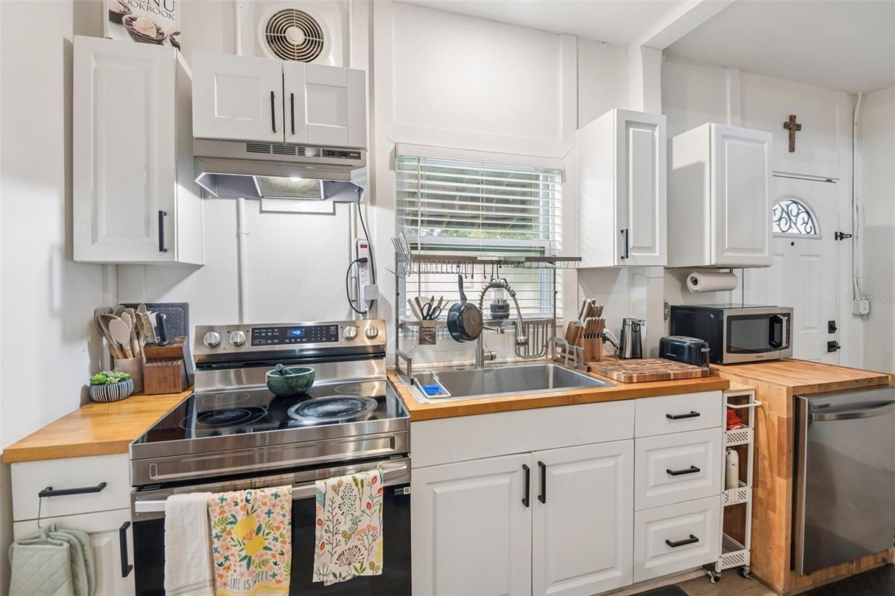 3011 12th Avenue S, Saint Petersburg, FL 33712 Photo