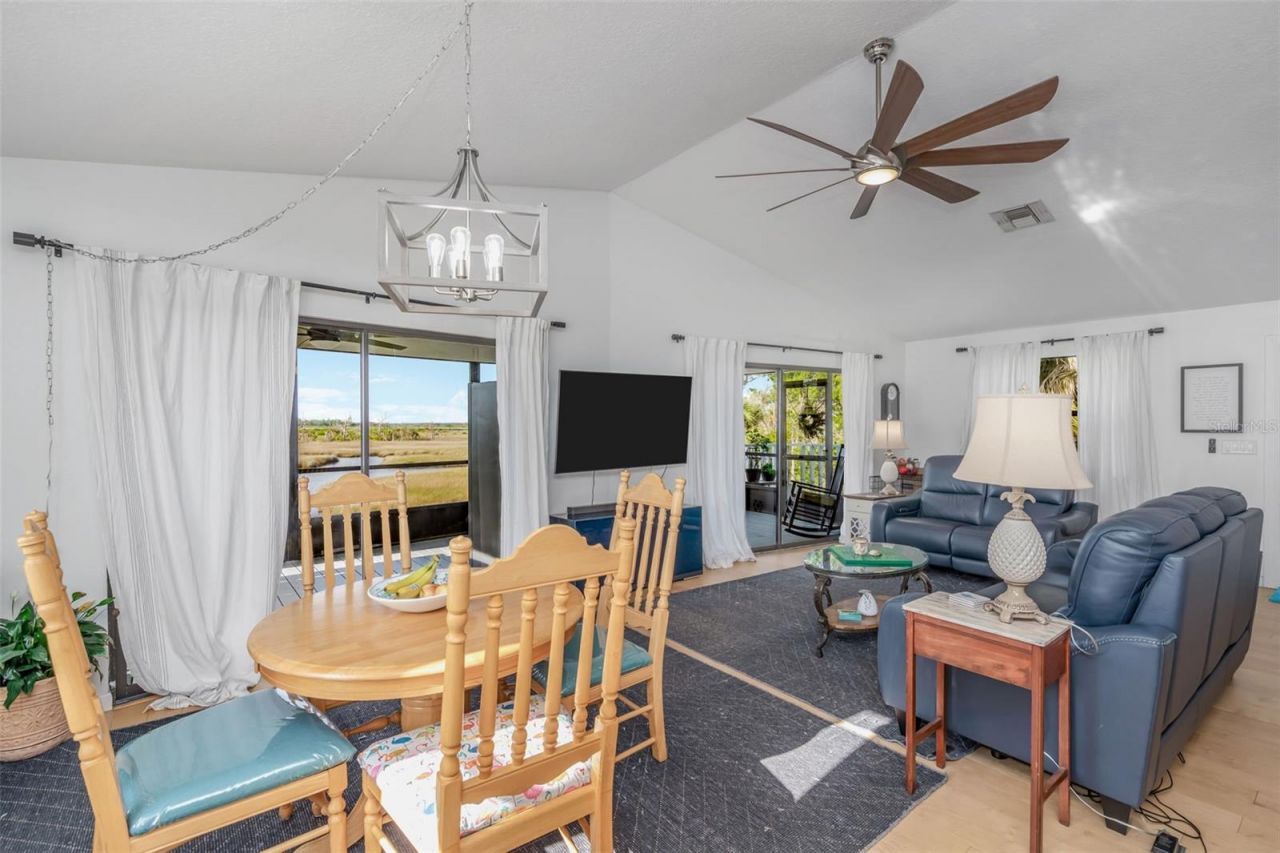 4035 Eagle Nest Drive, Hernando Beach, FL 34607 Photo