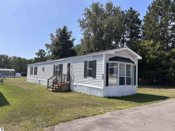 1147 Barnswood Court, Mt Pleasant, MI 48858