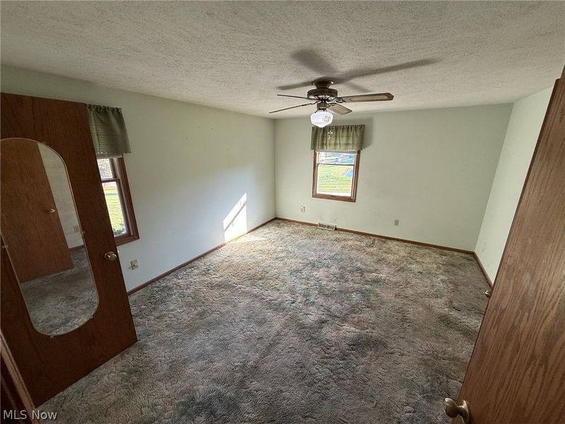 3585 Clermont Street NW, North Lawrence, OH 44666 Photo 31