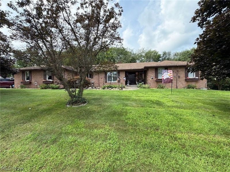 3585 Clermont Street NW, North Lawrence, OH 44666 Photo 5