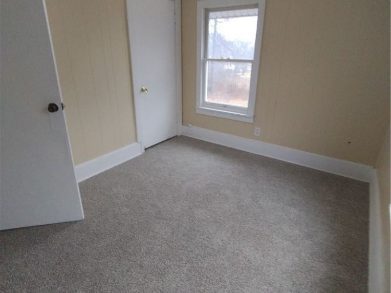 660 4th Street SW, Warren, OH 44483 Photo 5