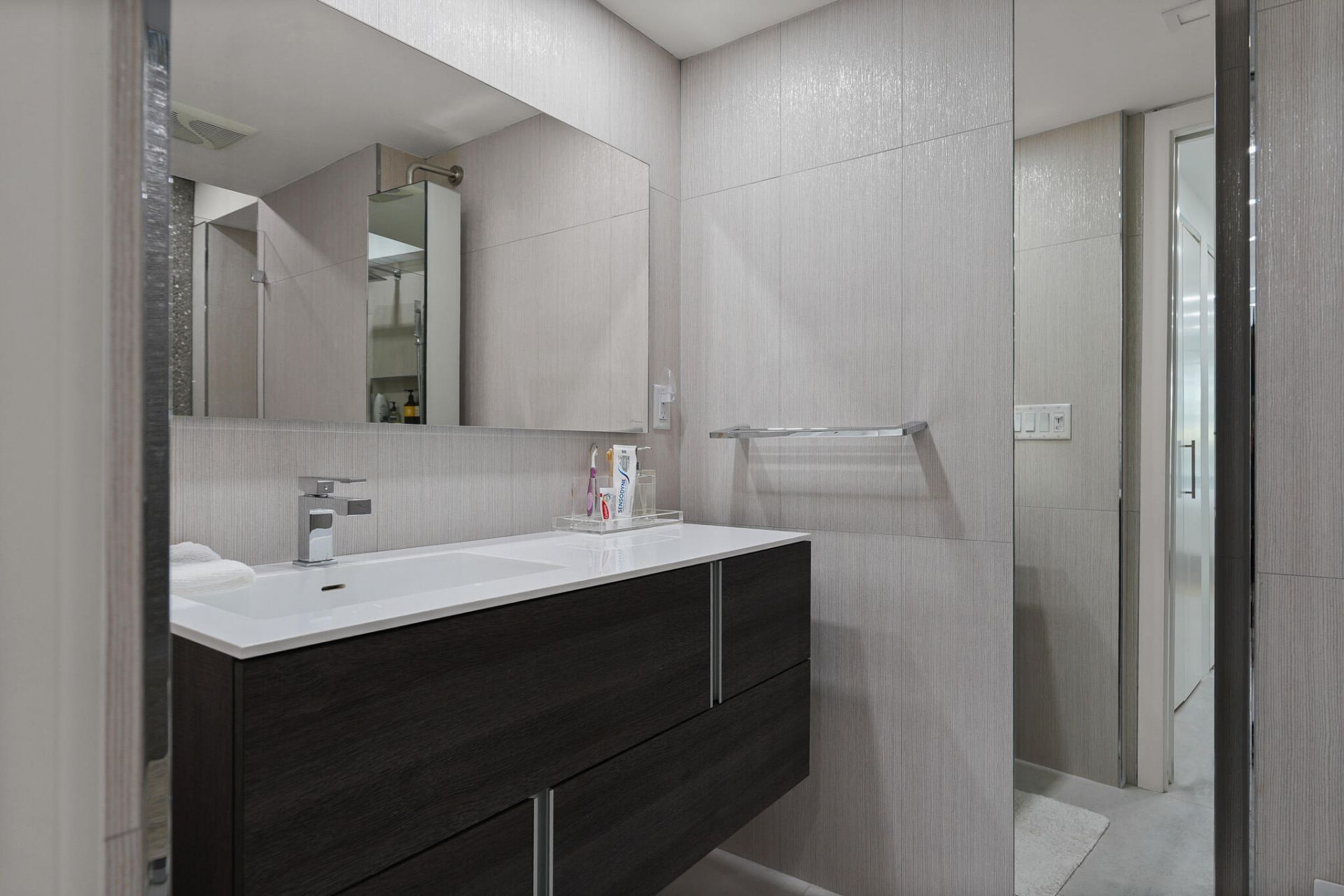 170 N Ocean Boulevard, Unit 209, Palm Beach, FL 33480 Photo
