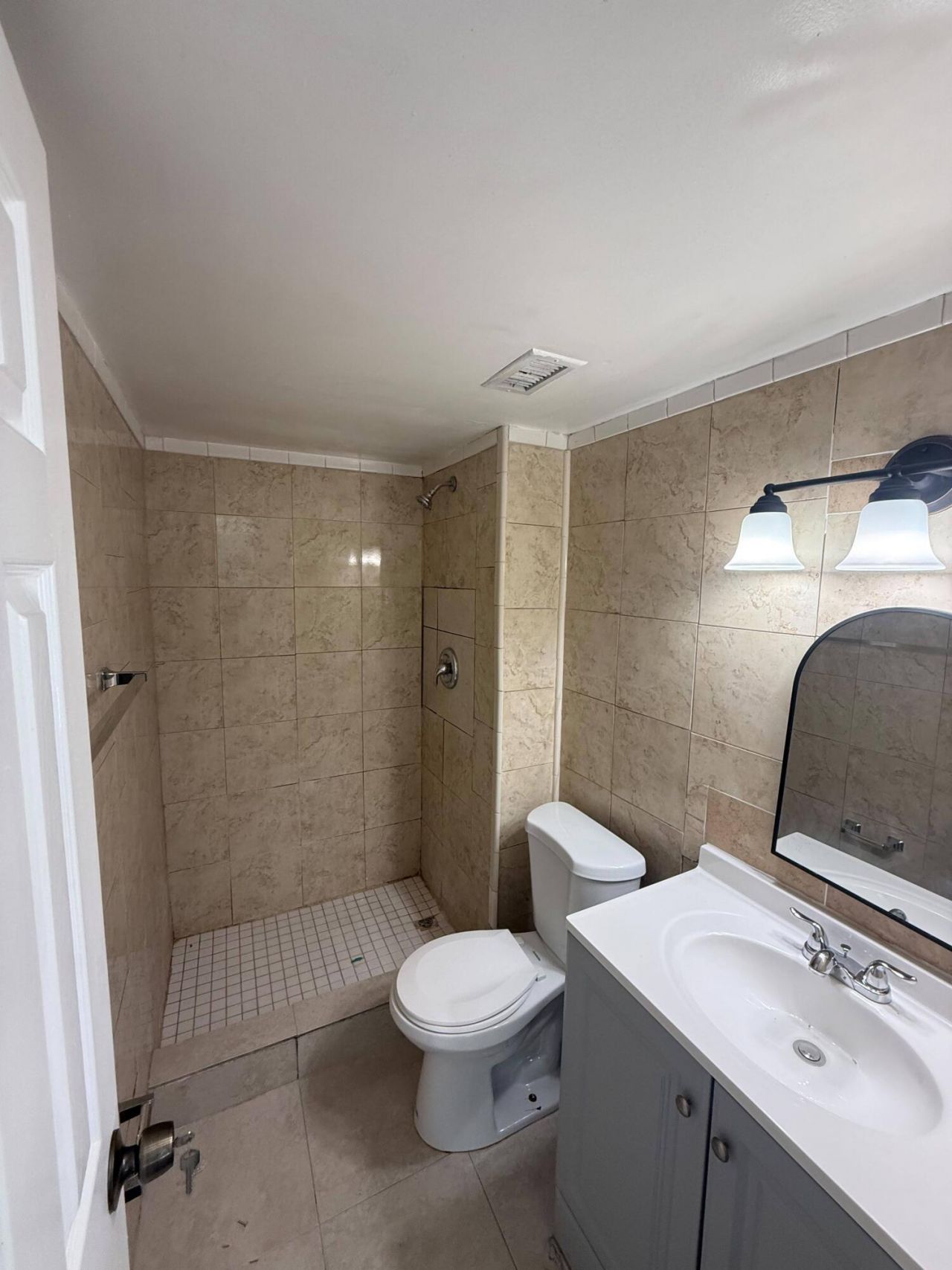 482 NW 165th St Road, Unit A-301, Miami, FL 33169 Photo