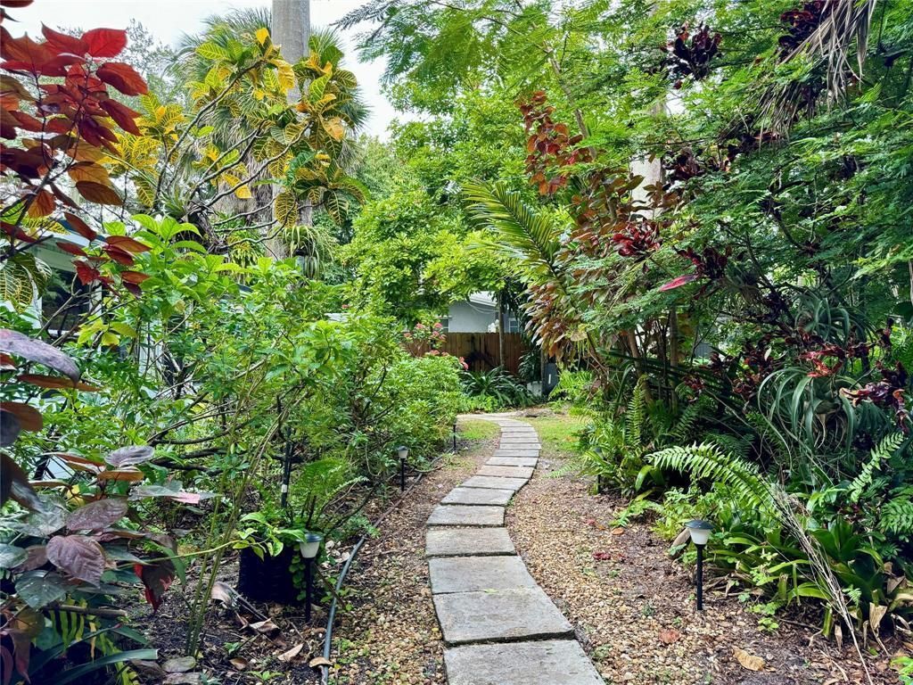 737 SW 14th Avenue, Fort Lauderdale, FL 33312 Photo