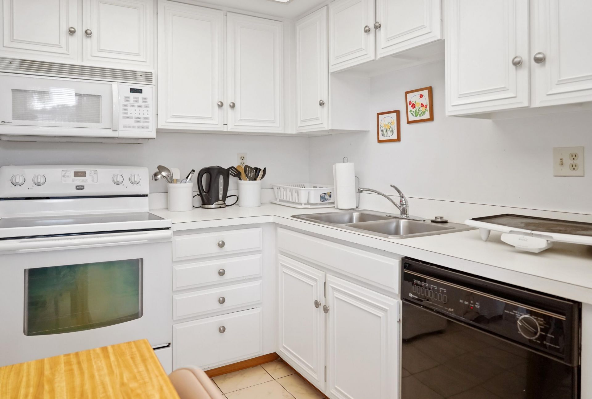 2550 Presidential Way, Unit 106, West Palm Beach, FL 33401 Photo