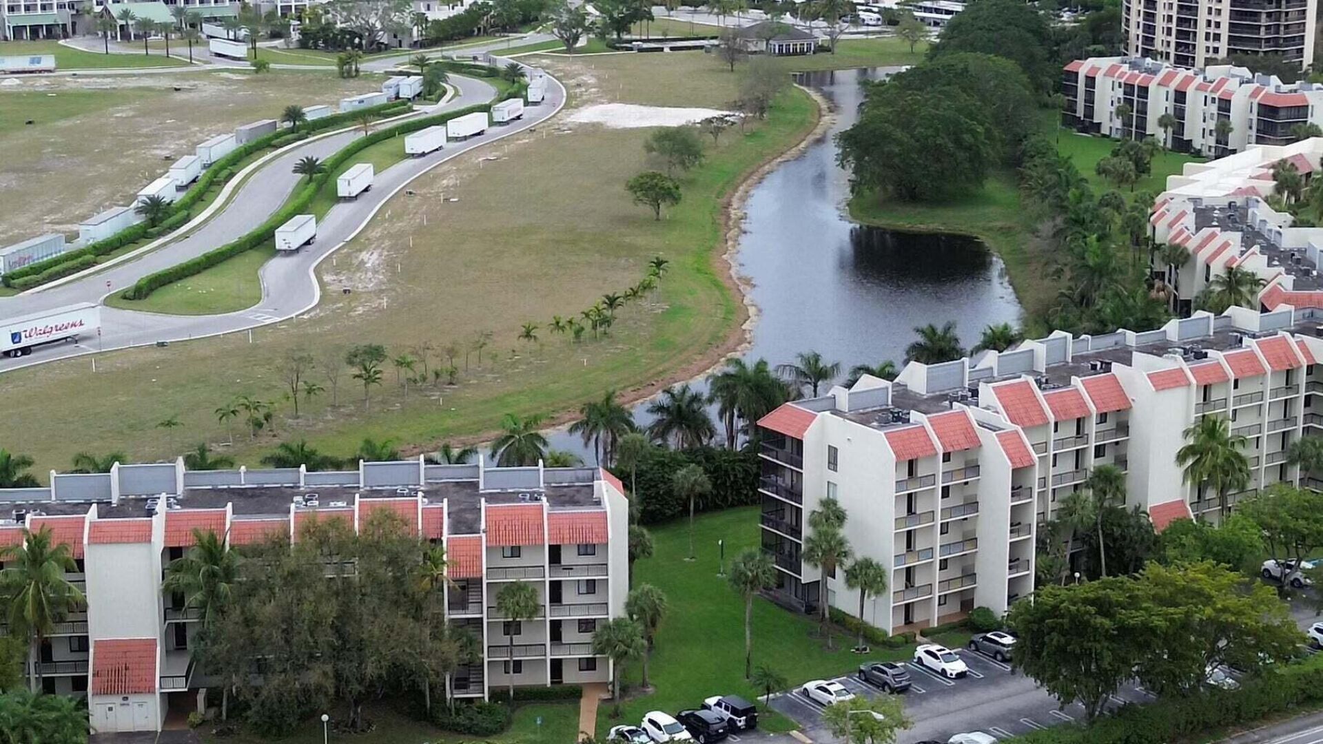 2550 Presidential Way, Unit 106, West Palm Beach, FL 33401 Photo