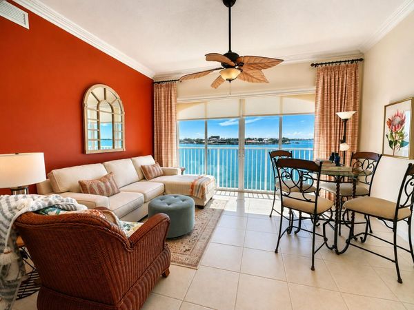 3 HARBOUR ISLE Drive E, Unit 303, Fort Pierce, FL 34949