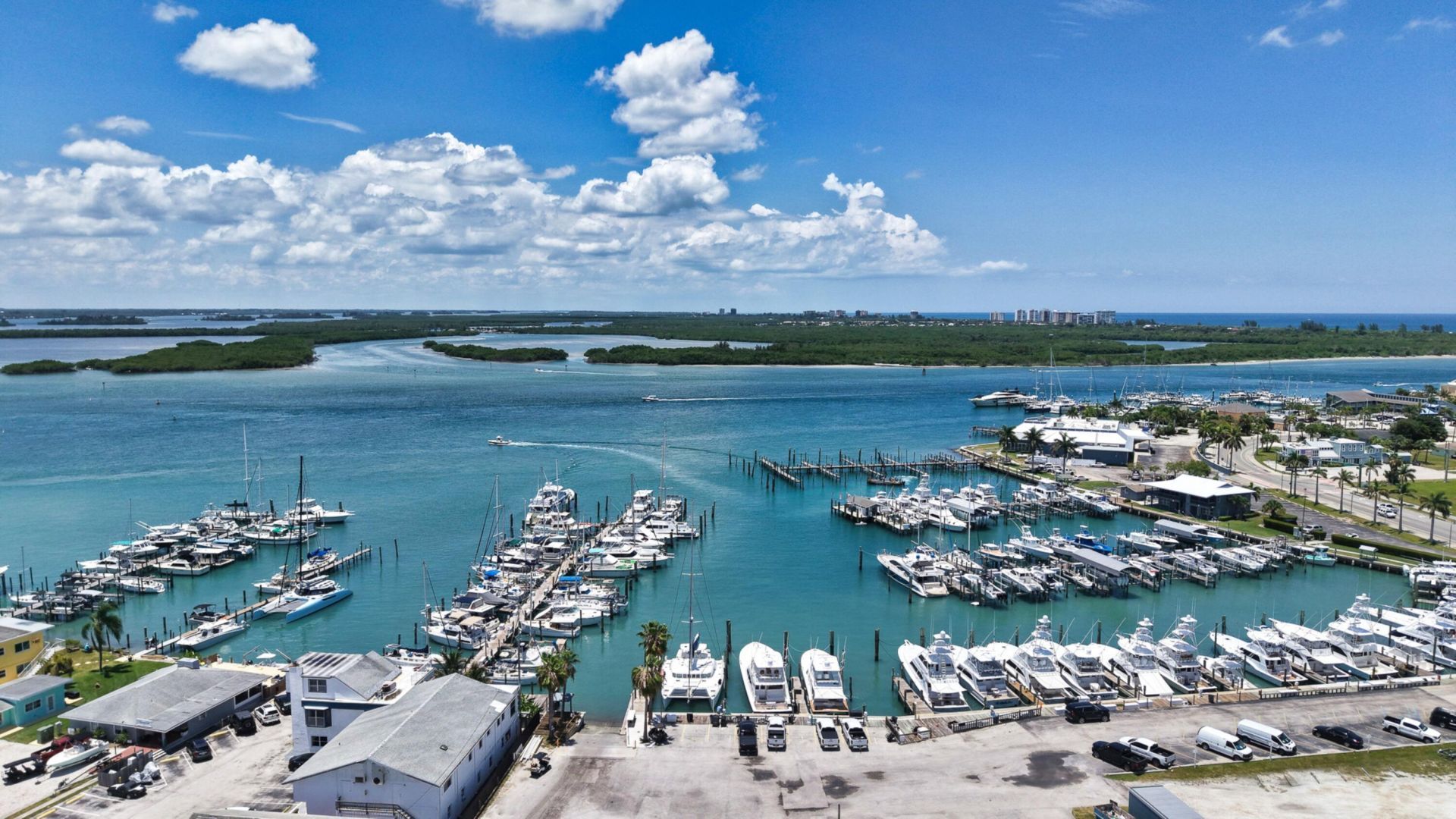 3 Harbour Isle Drive E, Unit 303, Fort Pierce, FL 34949 Photo
