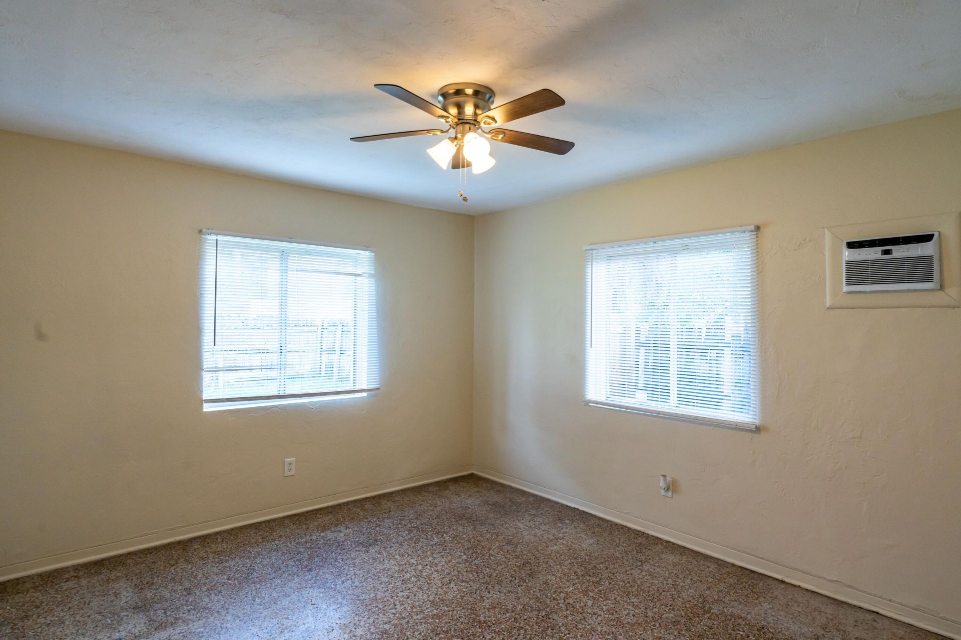 533 NE 2nd Avenue, Fort Lauderdale, FL 33301 Photo