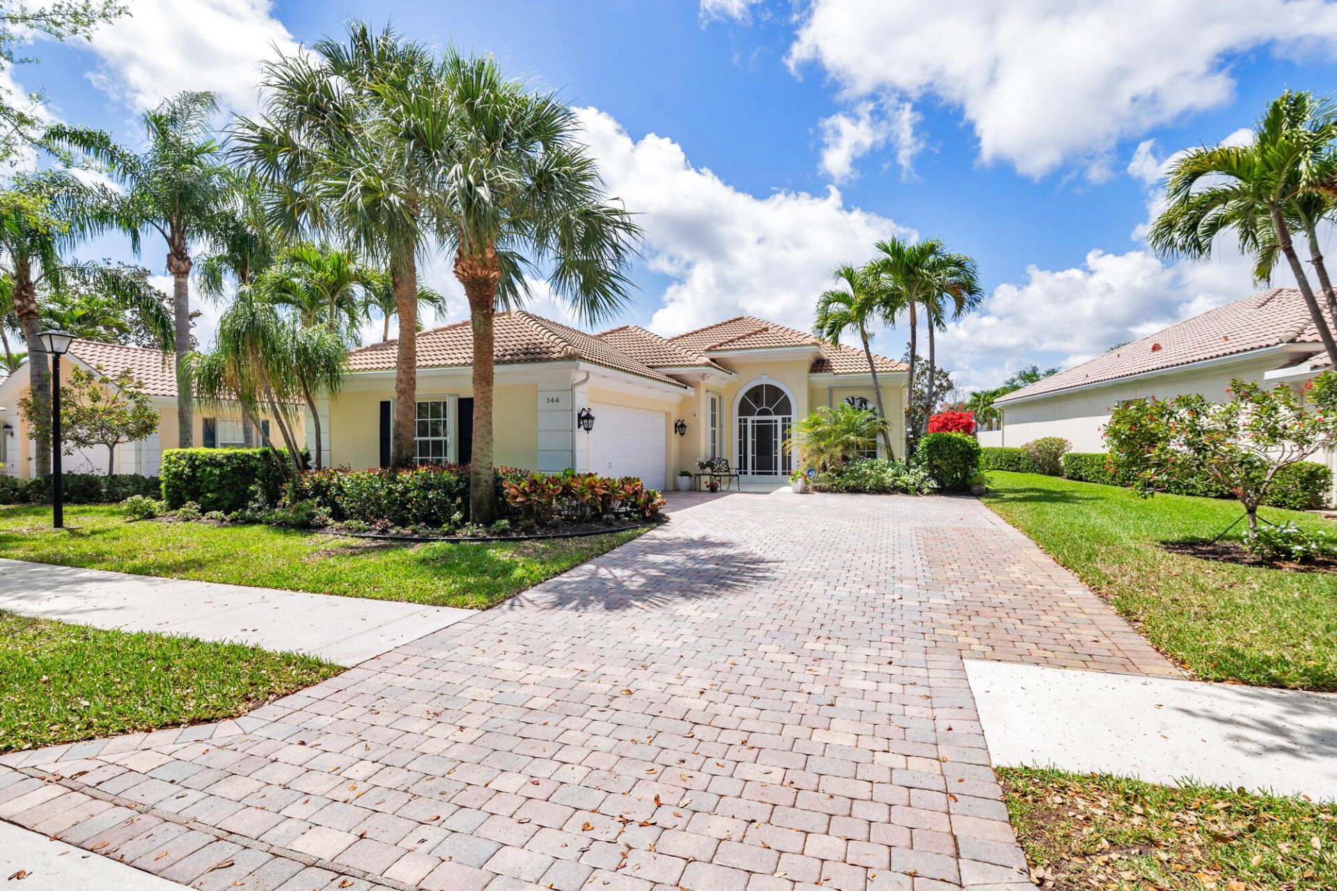 144 Euphrates Circle, Palm Beach Gardens, FL 33410 Photo