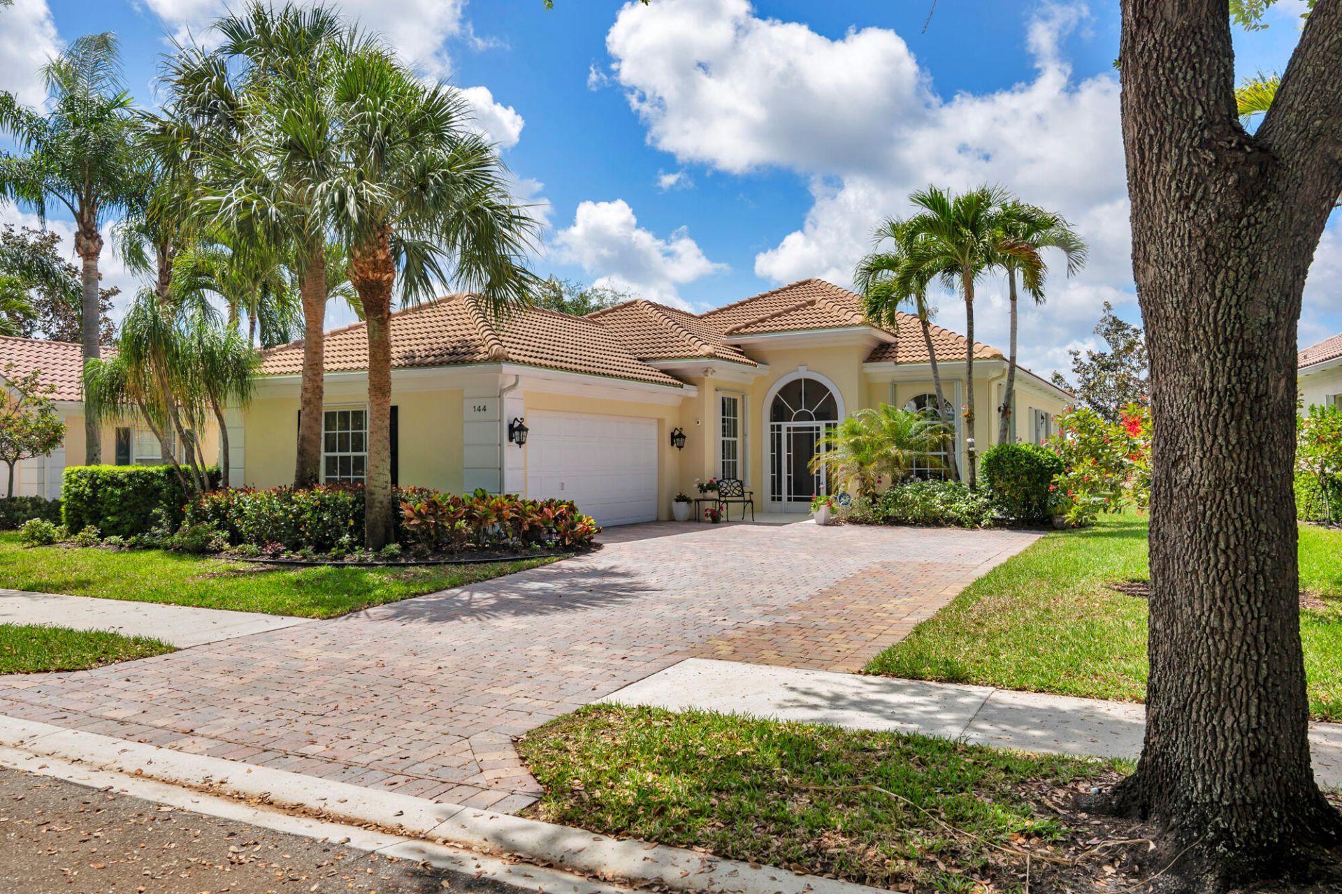 144 Euphrates Circle, Palm Beach Gardens, FL 33410 Photo