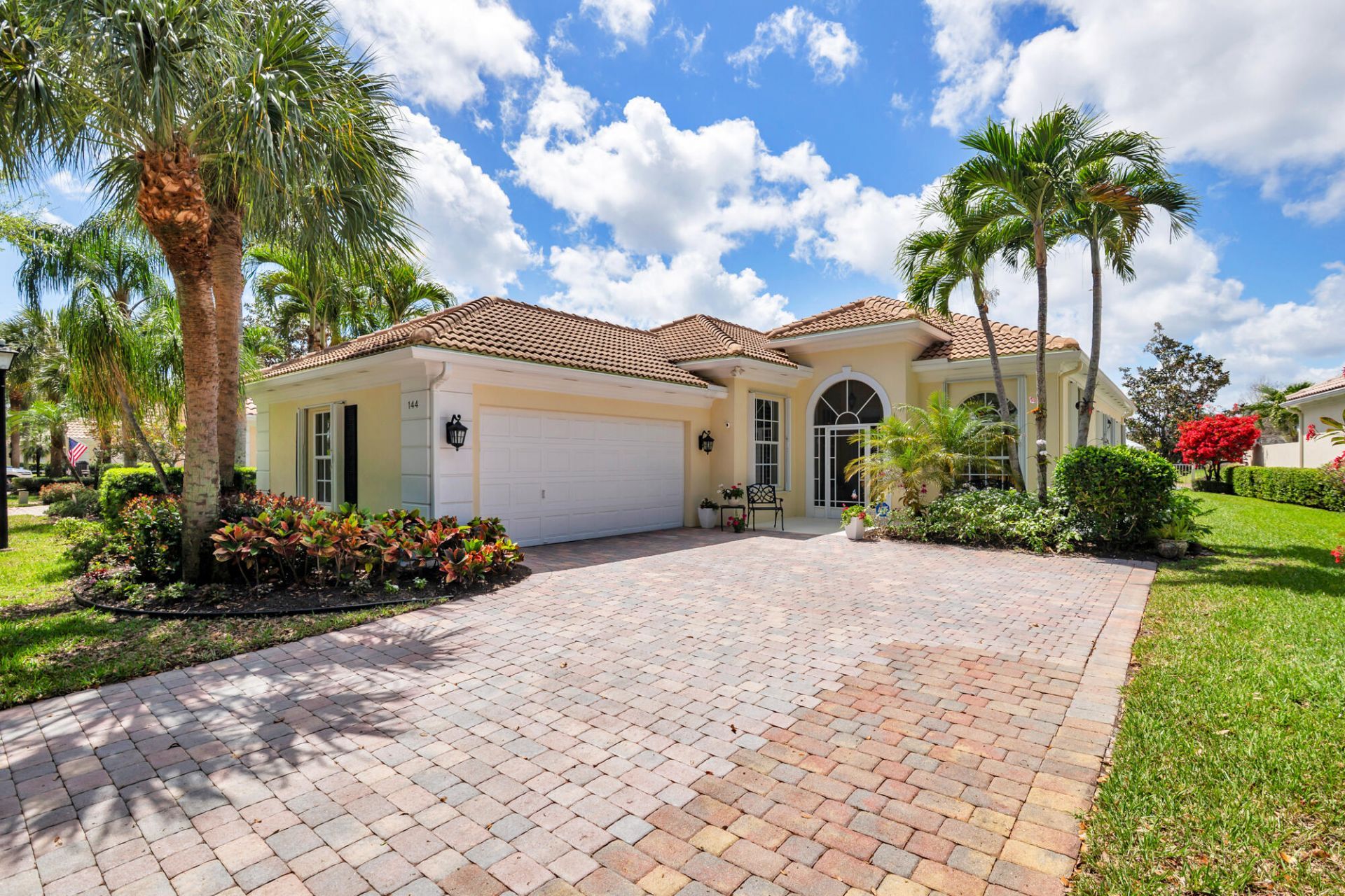 144 Euphrates Circle, Palm Beach Gardens, FL 33410 Photo