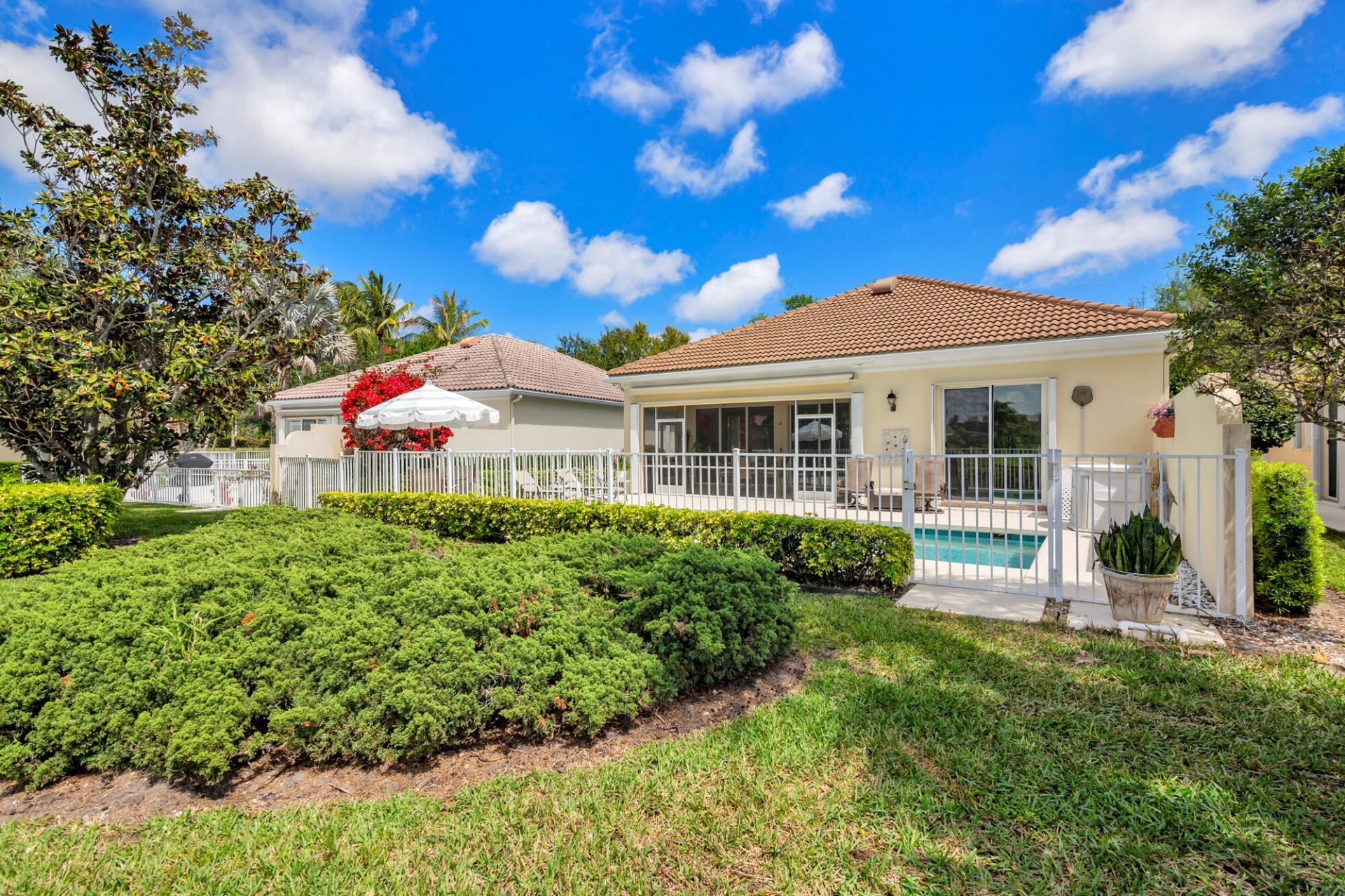 144 Euphrates Circle, Palm Beach Gardens, FL 33410 Photo