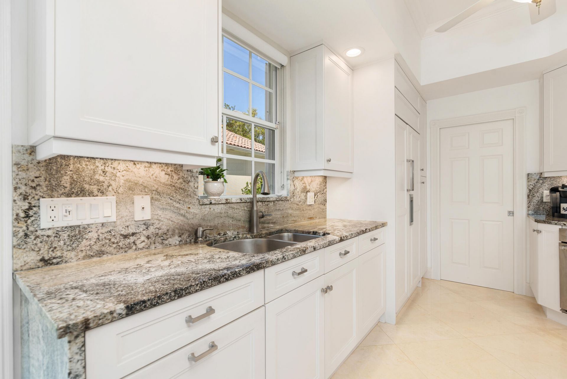 144 Euphrates Circle, Palm Beach Gardens, FL 33410 Photo