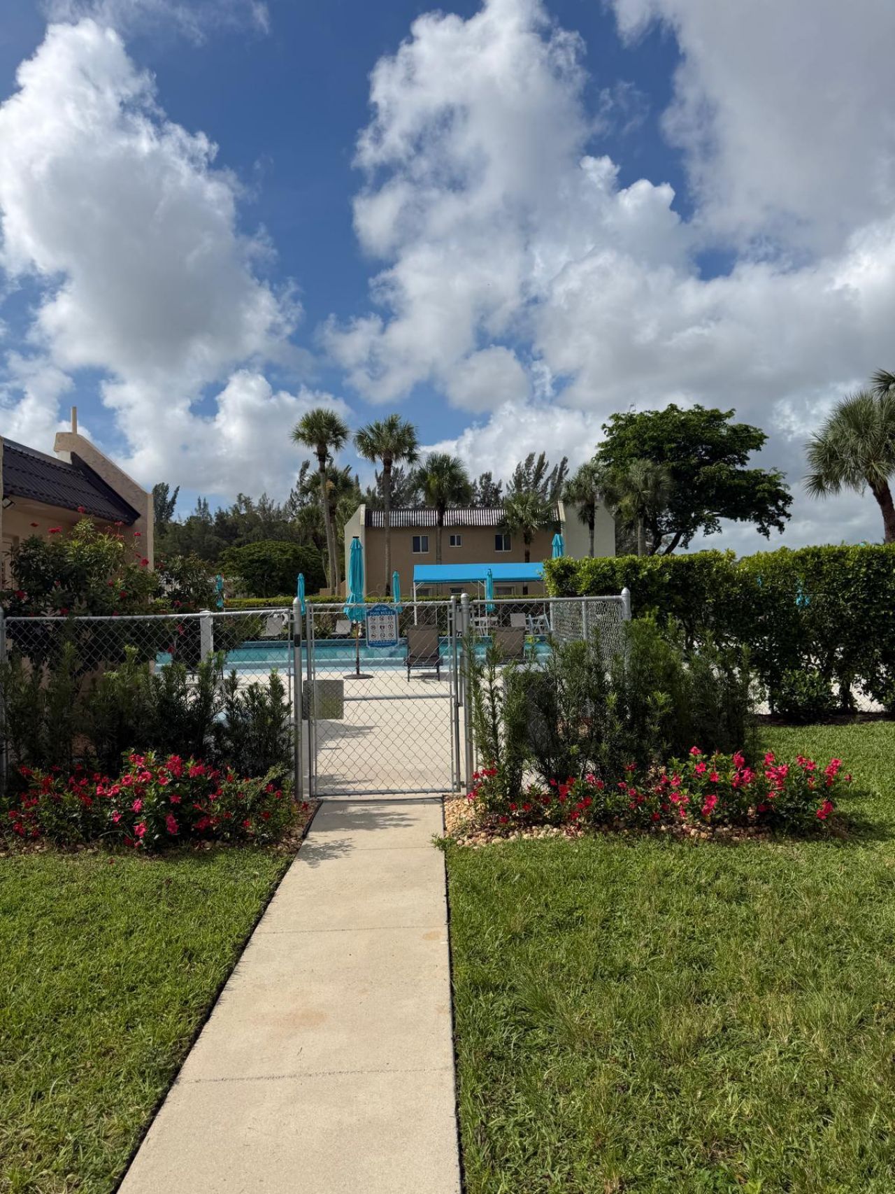 150 Lake Meryl Drive, Unit 247, West Palm Beach, FL 33411 Photo