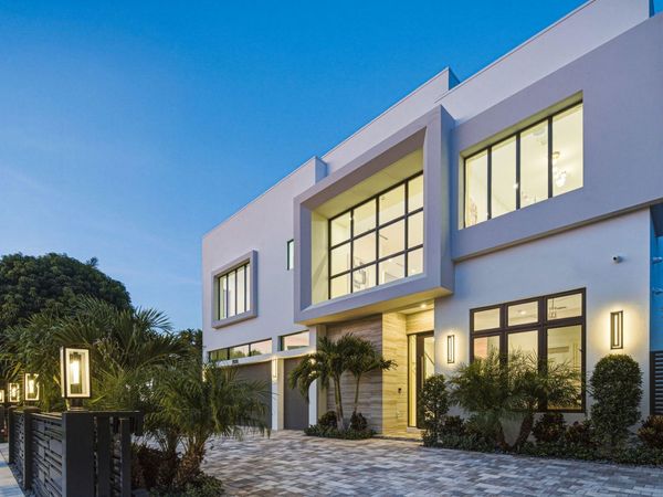 1300 NE 4TH Court, Boca Raton, FL 33432