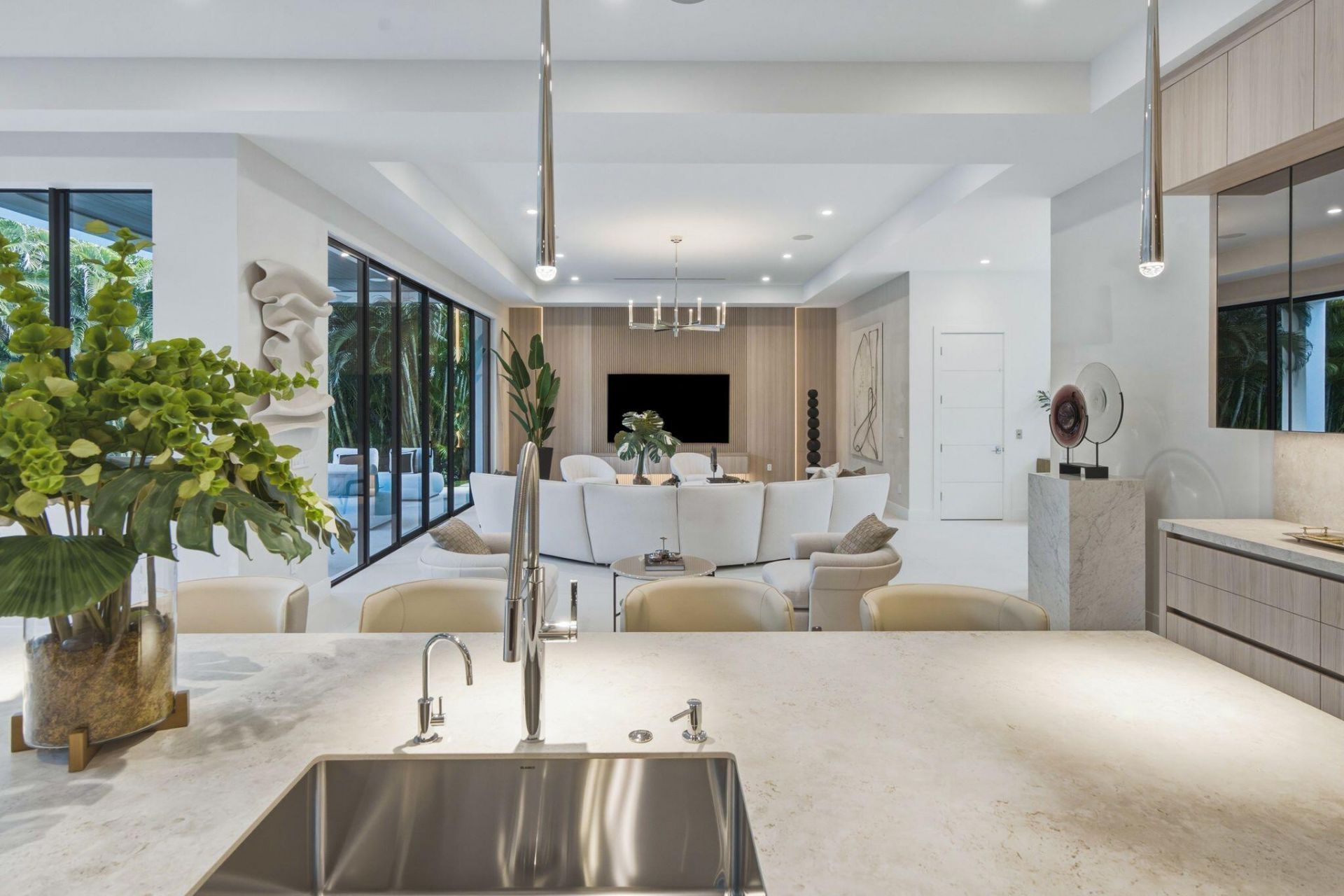 1300 NE 4th Court, Boca Raton, FL 33432 Photo