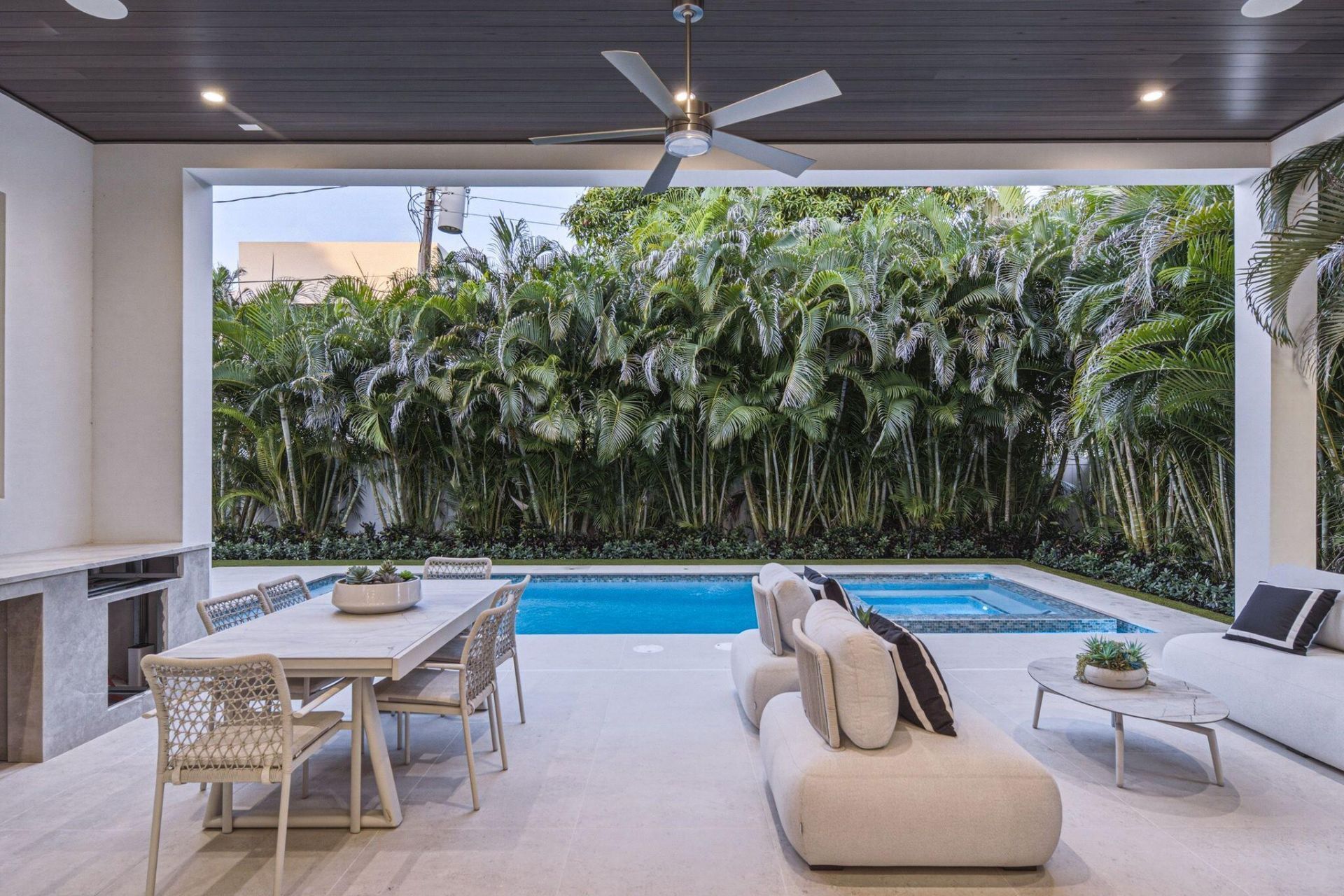 1300 NE 4th Court, Boca Raton, FL 33432 Photo