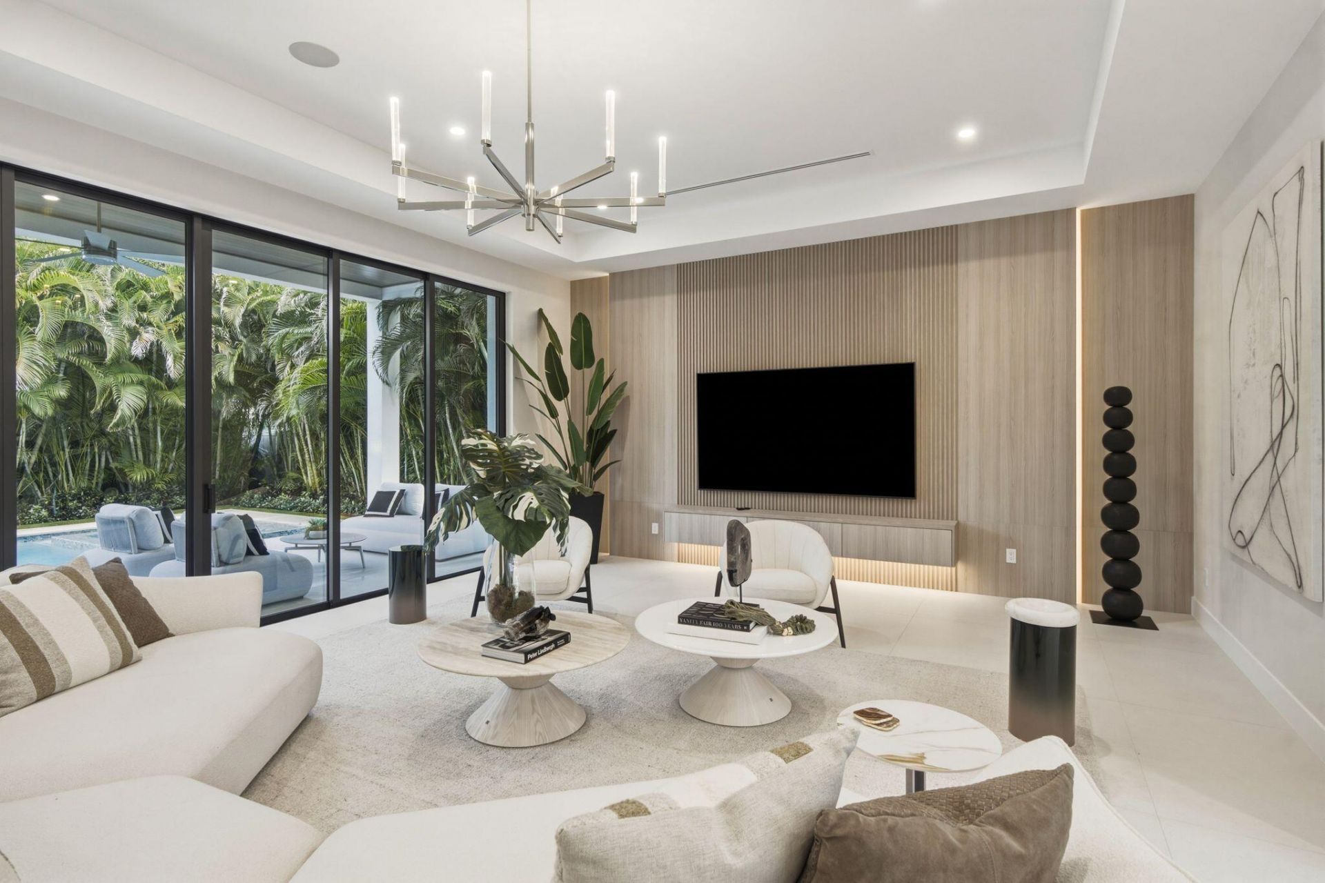 1300 NE 4th Court, Boca Raton, FL 33432 Photo