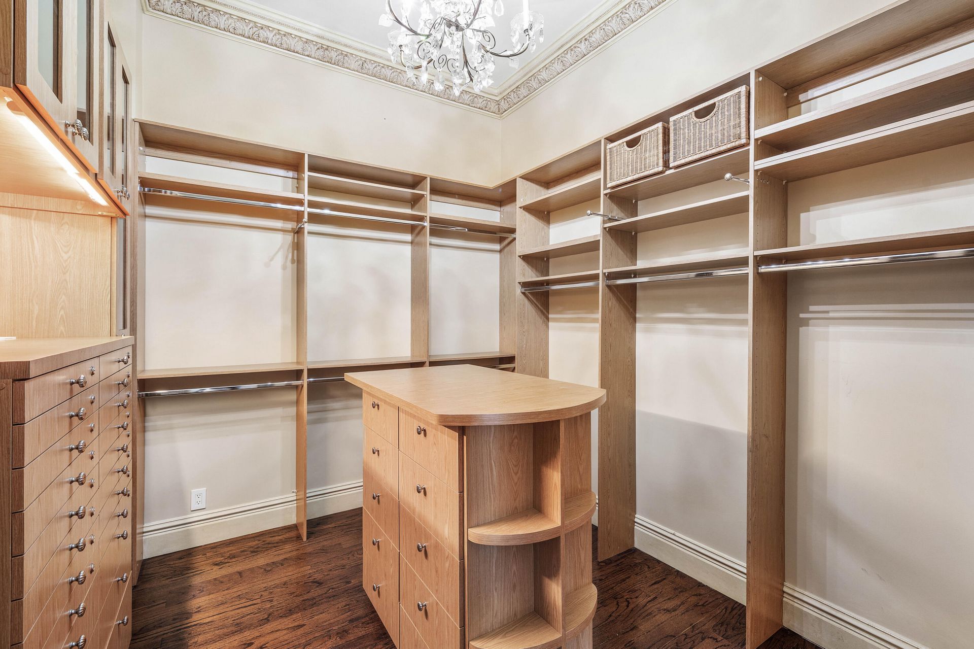 300 SE 5th Avenue, Unit 1030, Boca Raton, FL 33432 Photo
