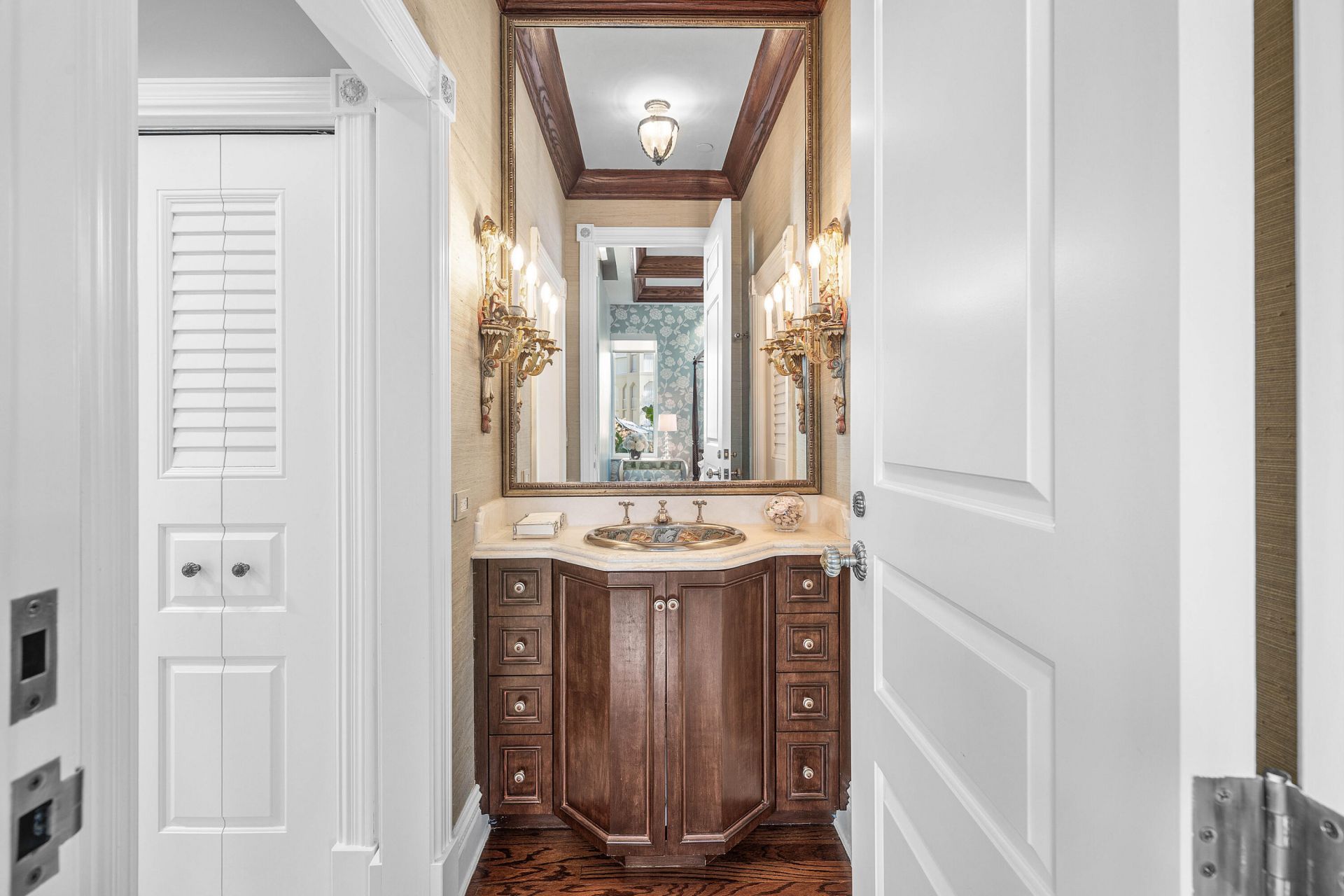 300 SE 5th Avenue, Unit 1030, Boca Raton, FL 33432 Photo