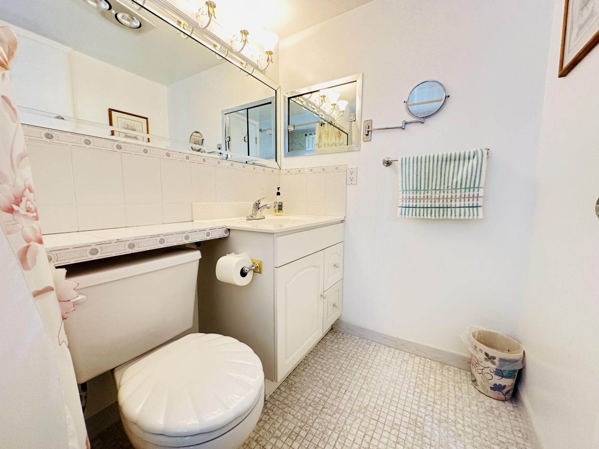 41 Lyndhurst B, Deerfield Beach, FL 33442 Photo