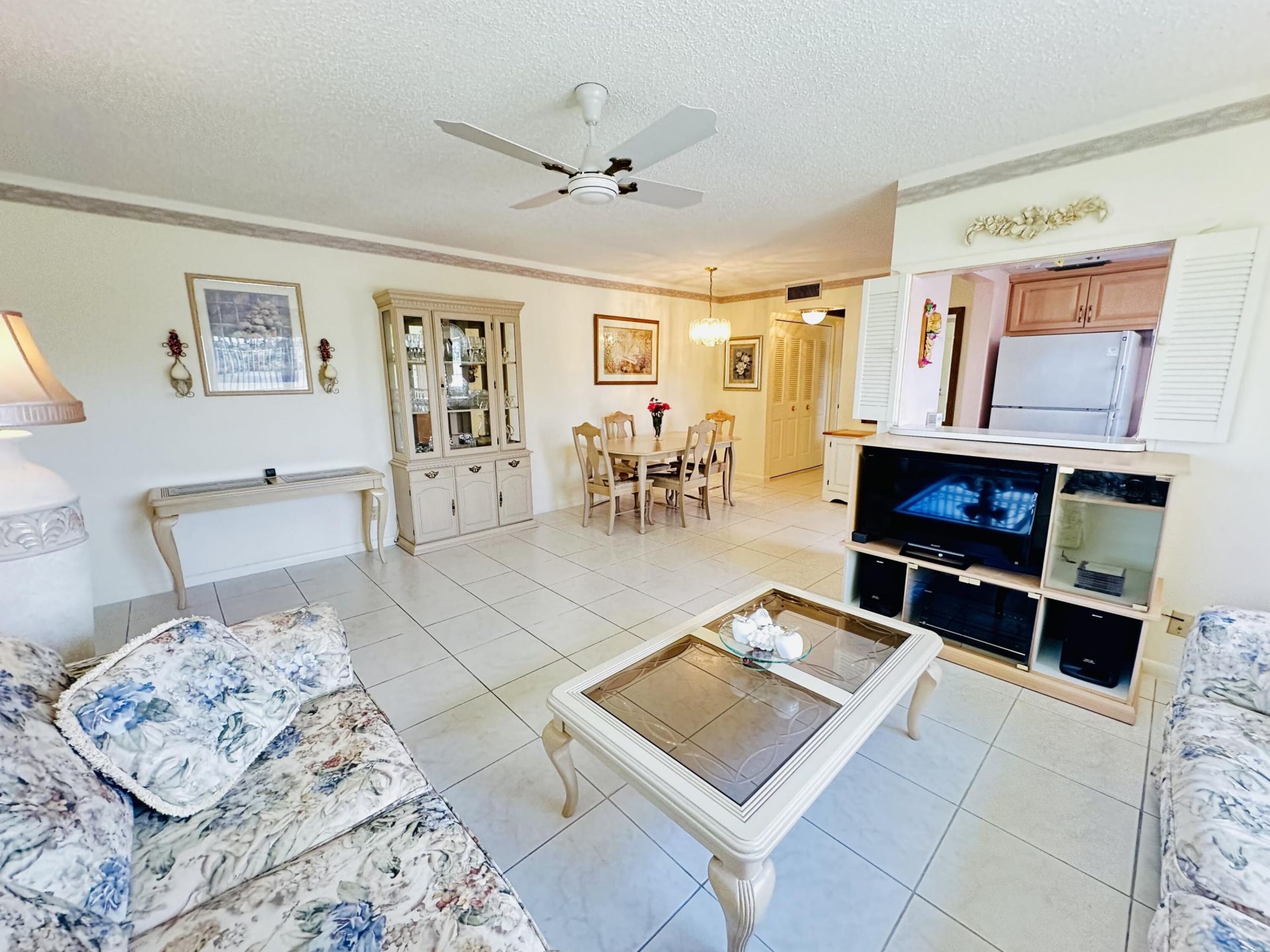 41 Lyndhurst B, Deerfield Beach, FL 33442 Photo