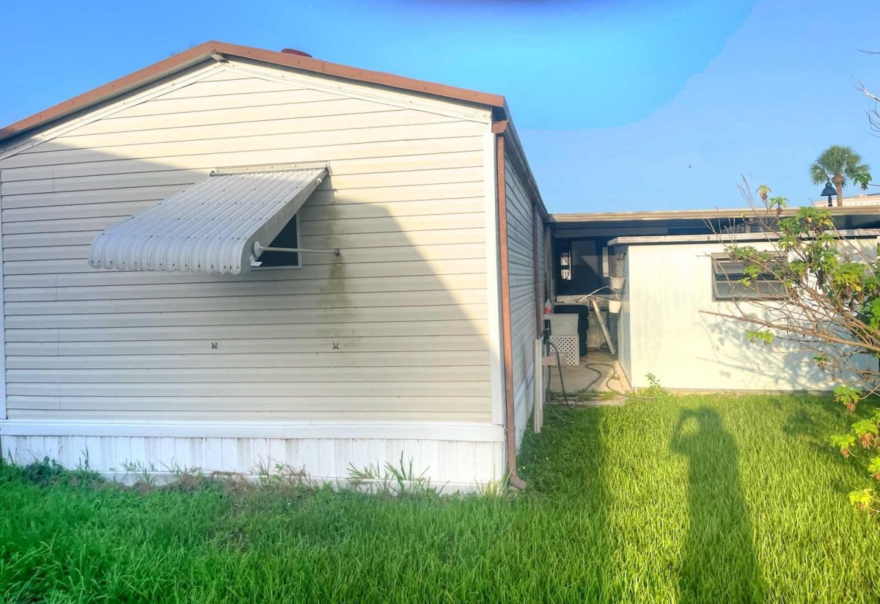 7319 43rd Way N, Riviera Beach, FL 33404 Photo