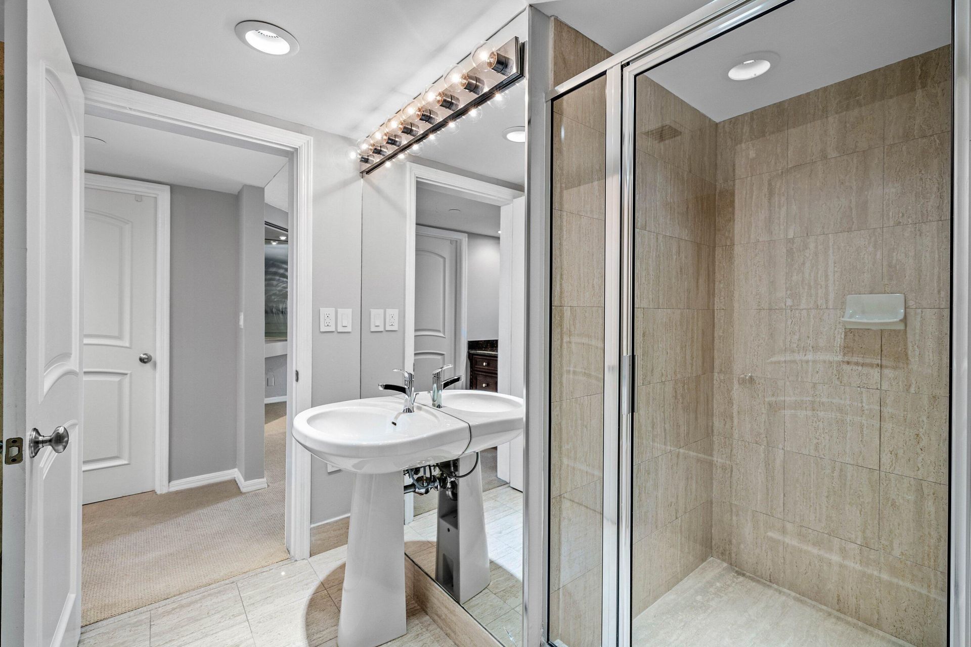 120 SE 5th Avenue, Unit 223, Boca Raton, FL 33432 Photo