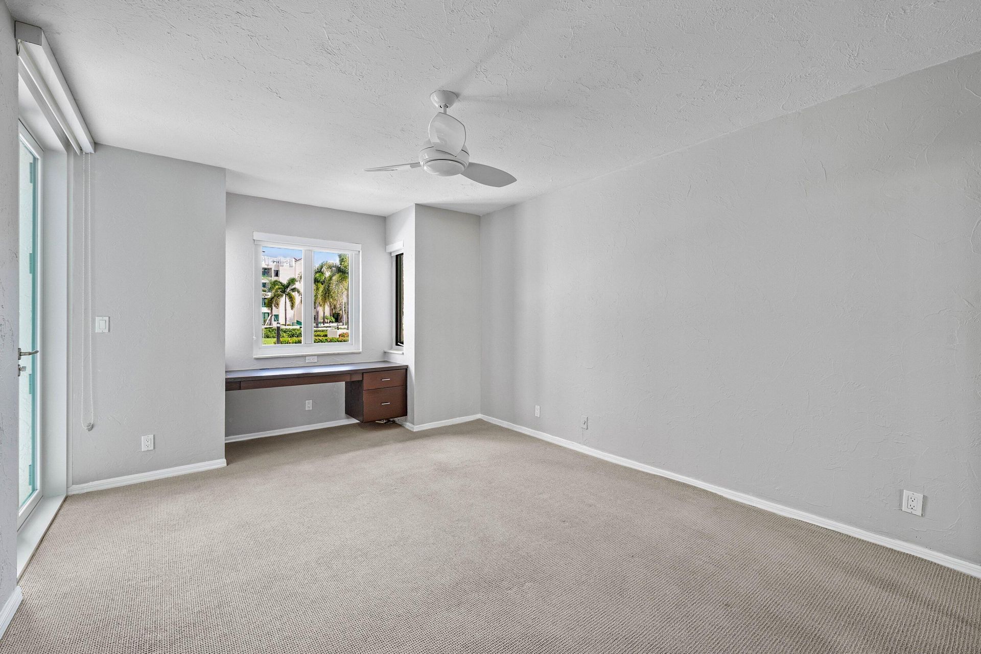 120 SE 5th Avenue, Unit 223, Boca Raton, FL 33432 Photo