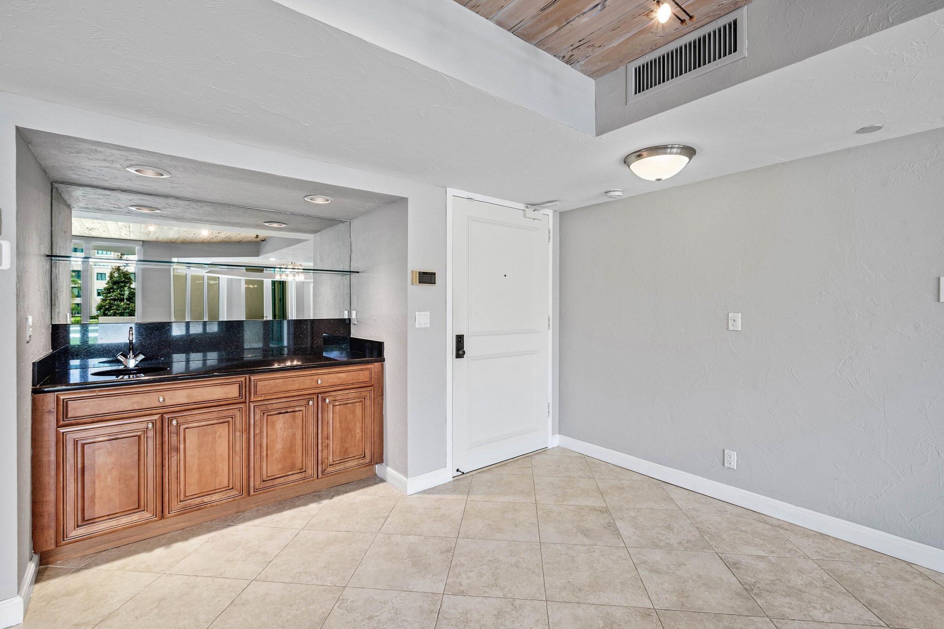 120 SE 5th Avenue, Unit 223, Boca Raton, FL 33432 Photo