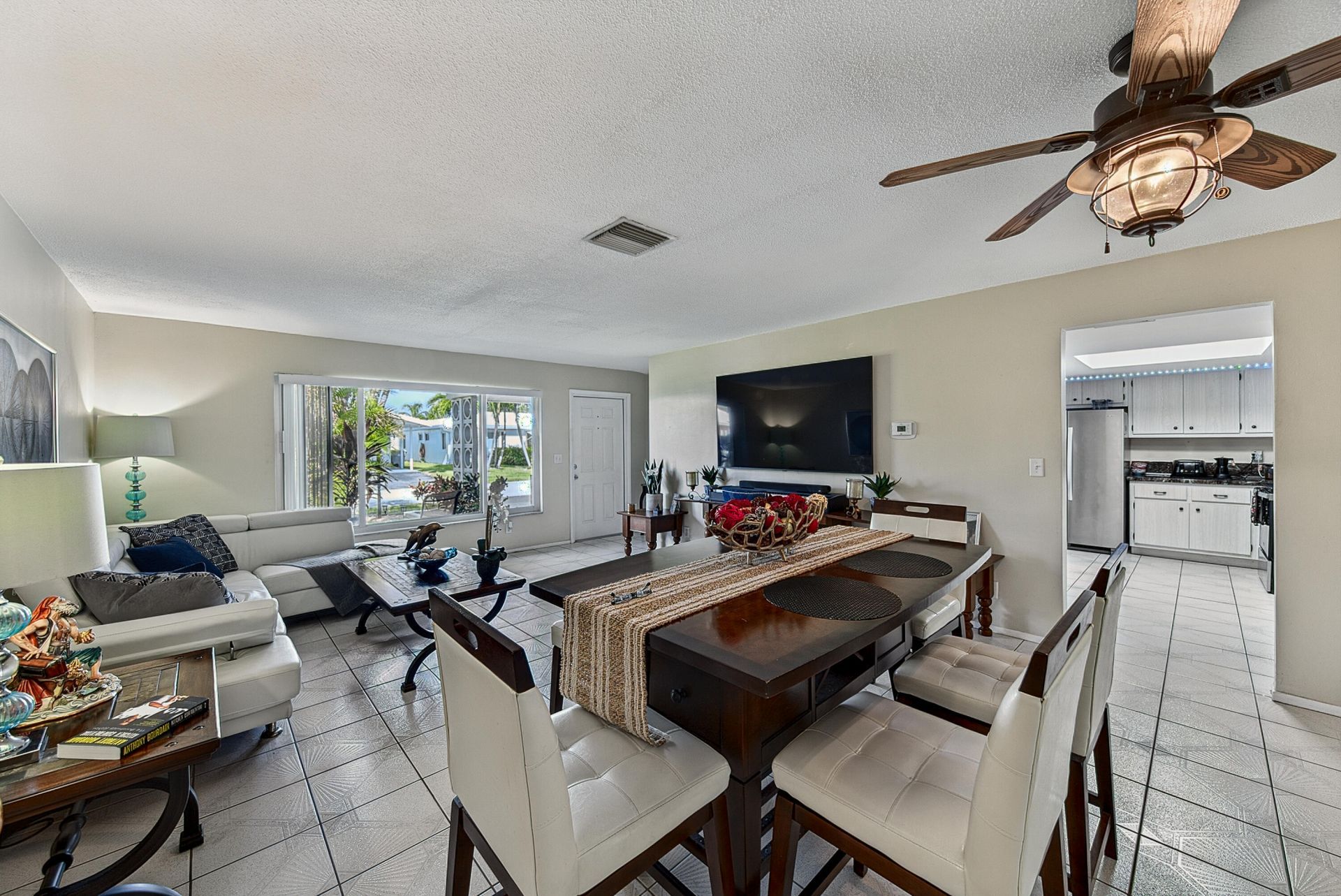 2930 NW 1st Drive, Pompano Beach, FL 33064 Photo