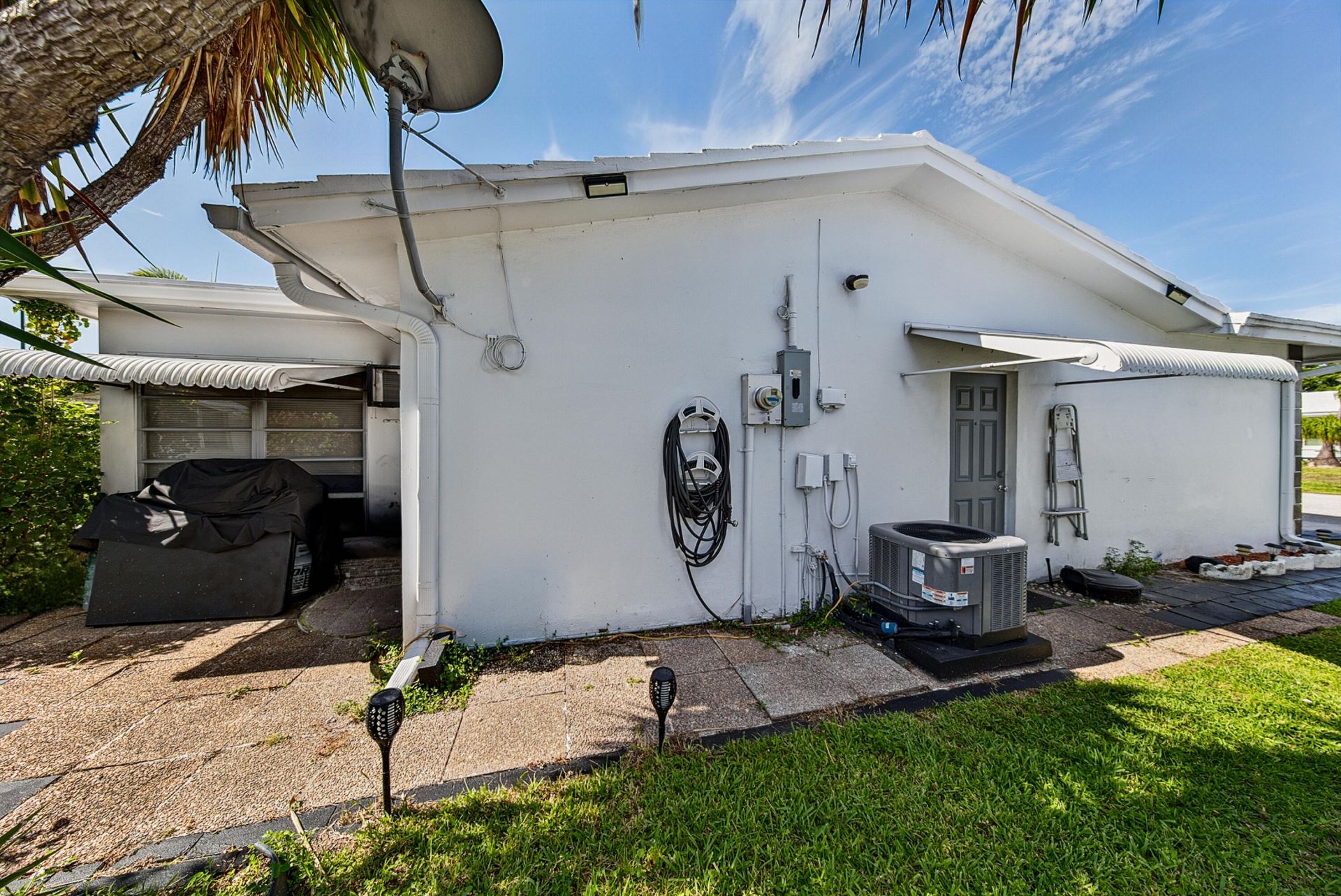 2930 NW 1st Drive, Pompano Beach, FL 33064 Photo