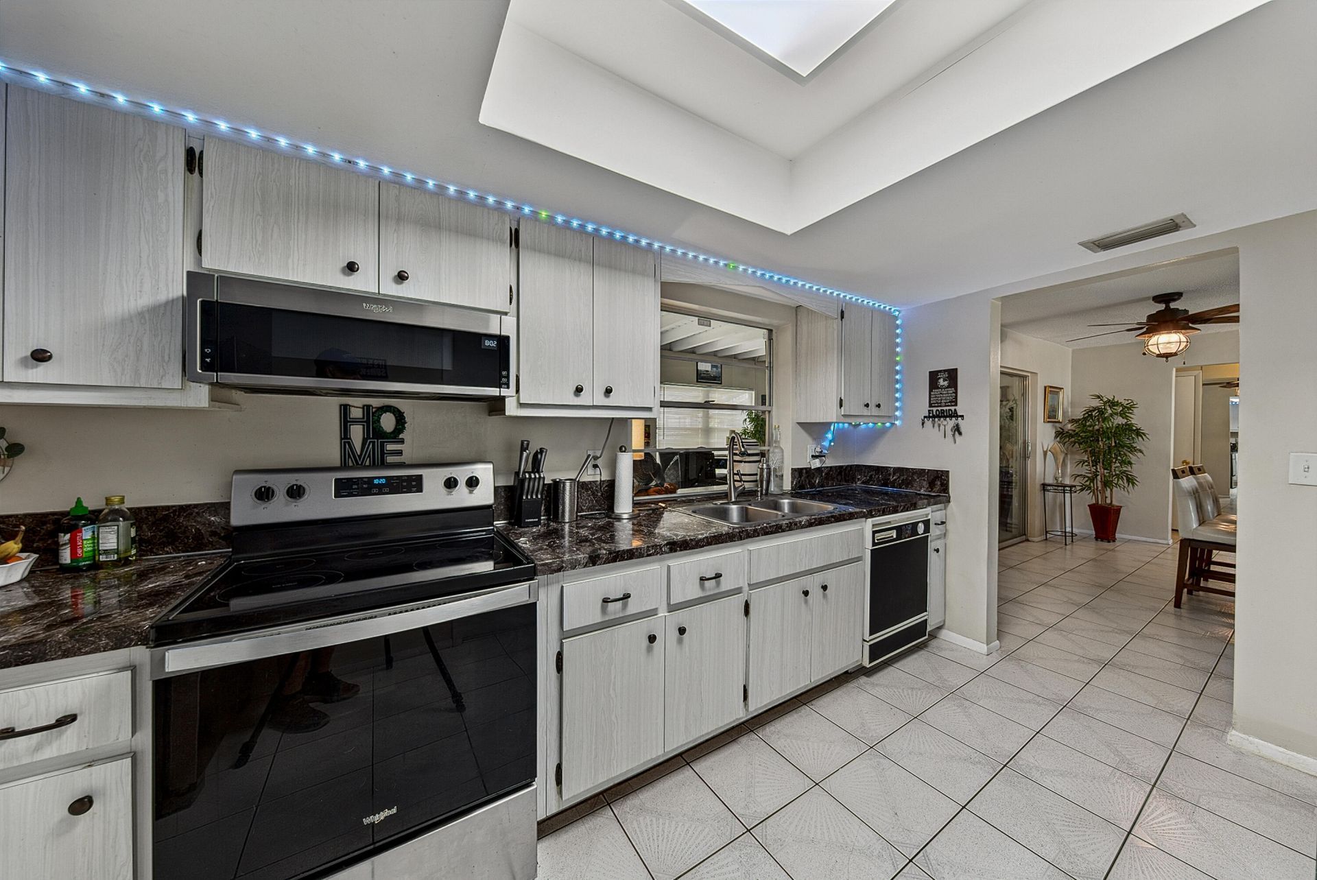 2930 NW 1st Drive, Pompano Beach, FL 33064 Photo