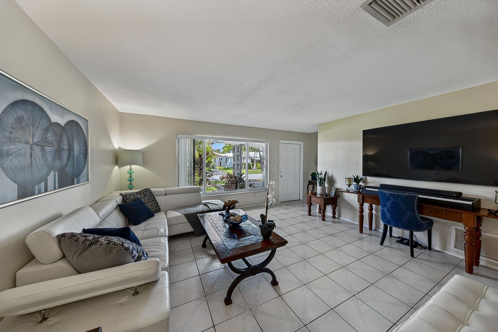 2930 NW 1st Drive, Pompano Beach, FL 33064 Photo