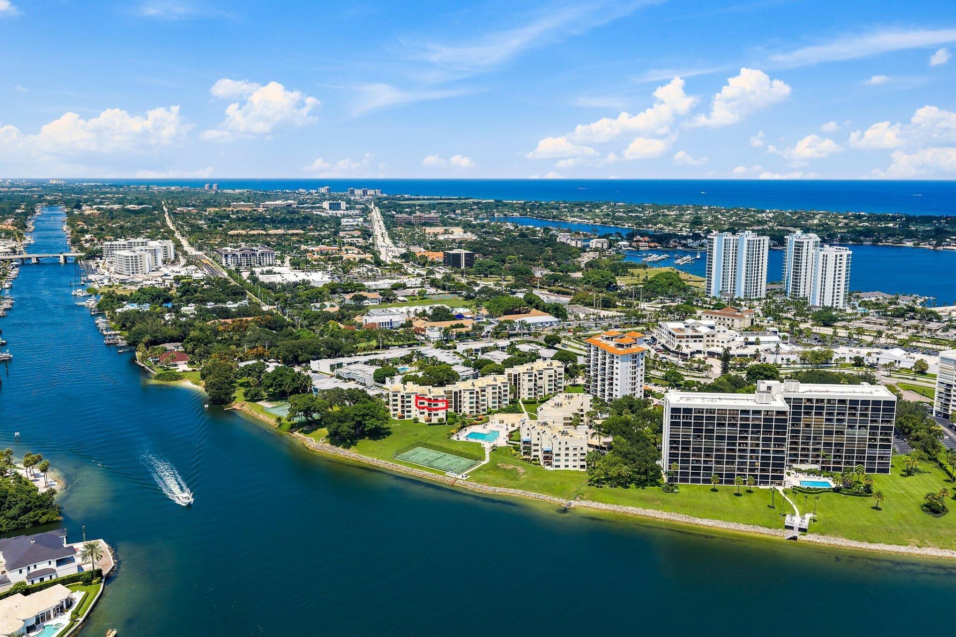 374 Golfview Road, Unit 405, North Palm Beach, FL 33408 Photo