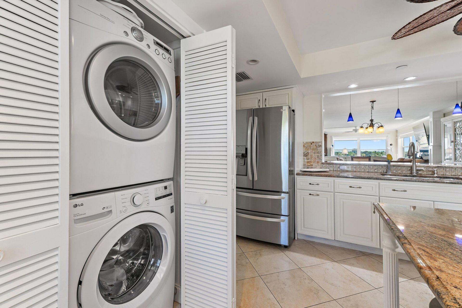 374 Golfview Road, Unit 405, North Palm Beach, FL 33408 Photo