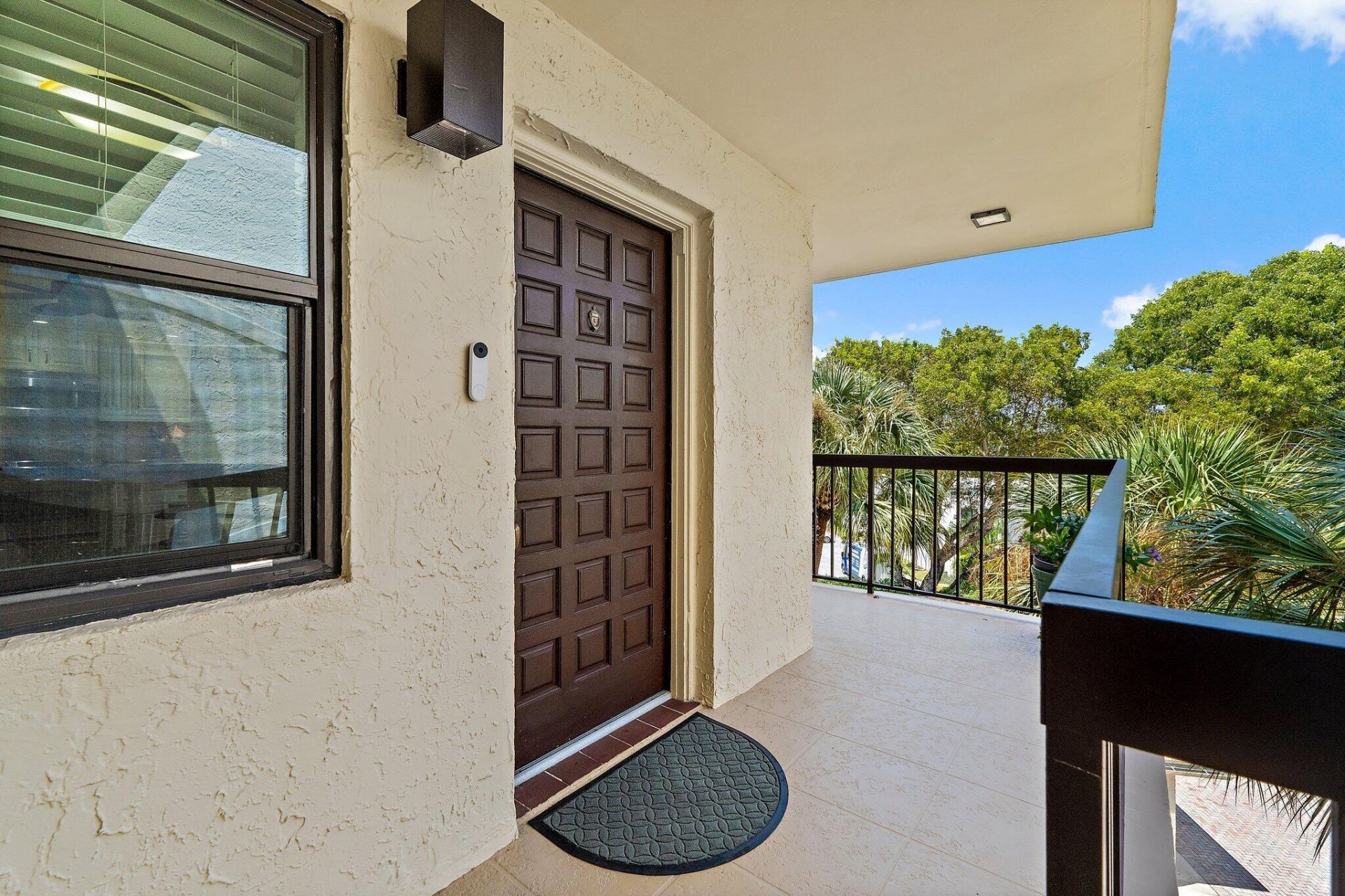374 Golfview Road, Unit 405, North Palm Beach, FL 33408 Photo