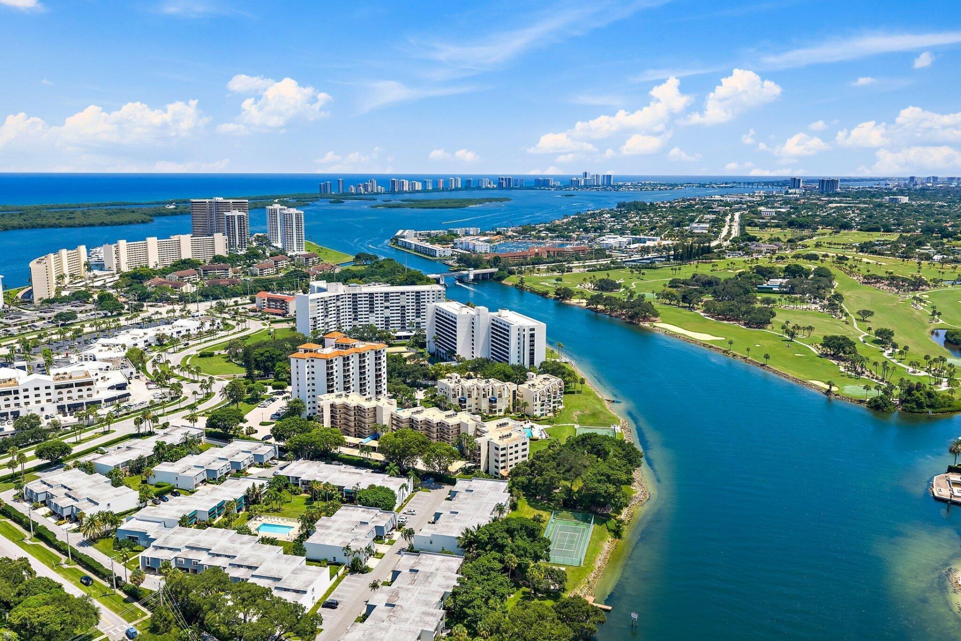 374 Golfview Road, Unit 405, North Palm Beach, FL 33408 Photo