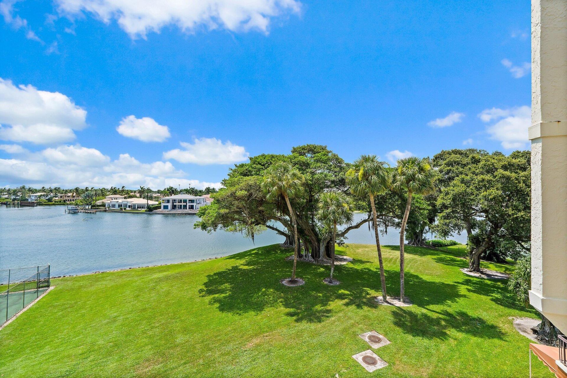 374 Golfview Road, Unit 405, North Palm Beach, FL 33408 Photo
