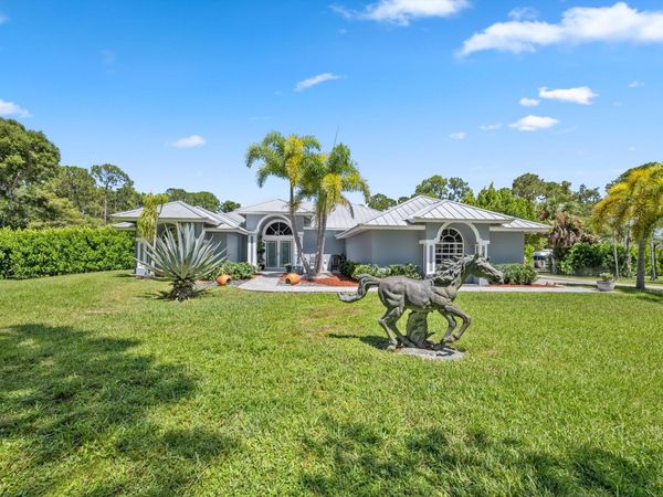 2558 Palm Deer Drive, Loxahatchee, FL 33470