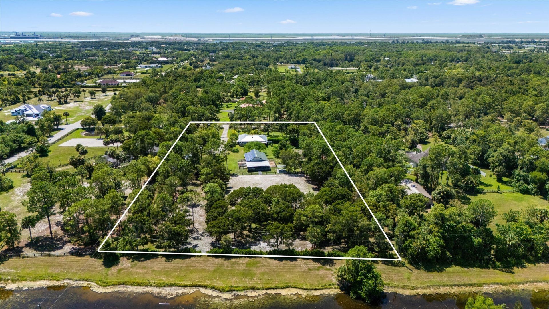2558 Palm Deer Drive, Loxahatchee, FL 33470 Photo